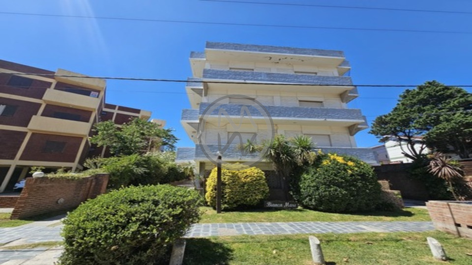 Departamento Edificio "Bianca Mare"