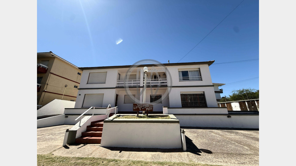 Departamento Edificio "Playamar"