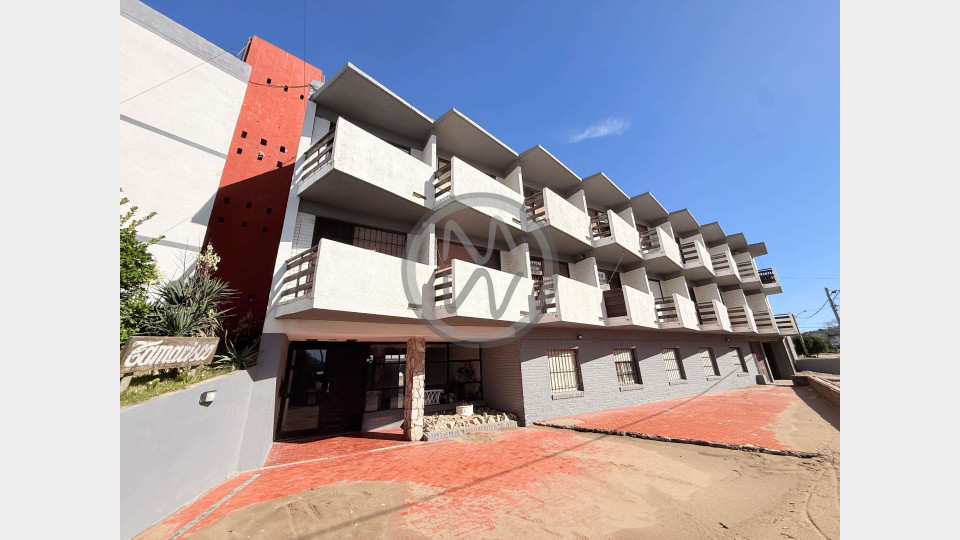 Departamento Edificio "Tamarisco"