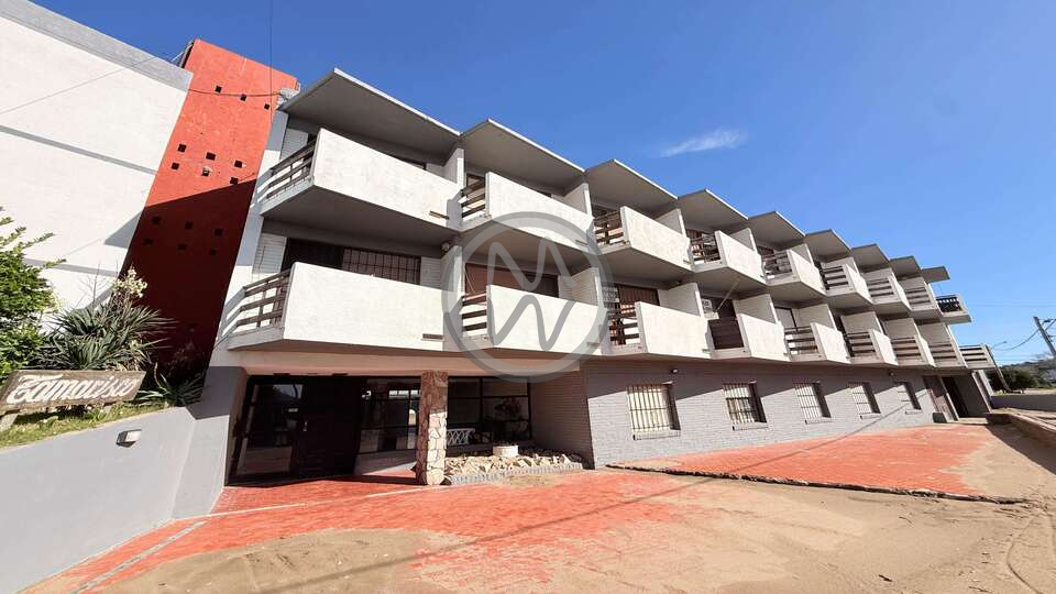 Departamento Edificio "Tamarisco"