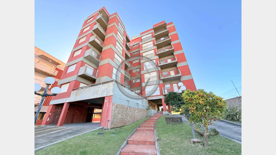 Departamento Edificio "Olimpo"
