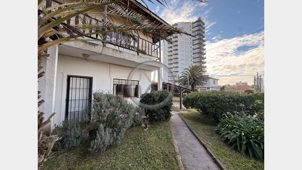 Departamento Edificio "Della"